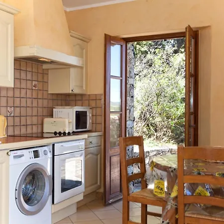 Campu Latinu Lägenhet