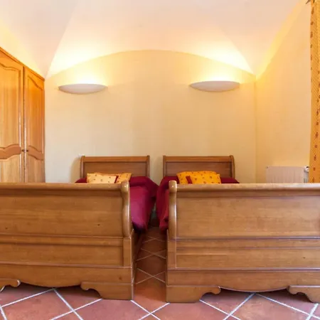 Lägenhet Campu Latinu Lama