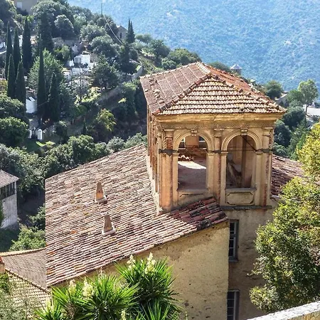 Campu Latinu Lägenhet