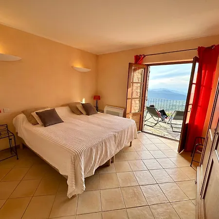 Apartment Campu Latinu *