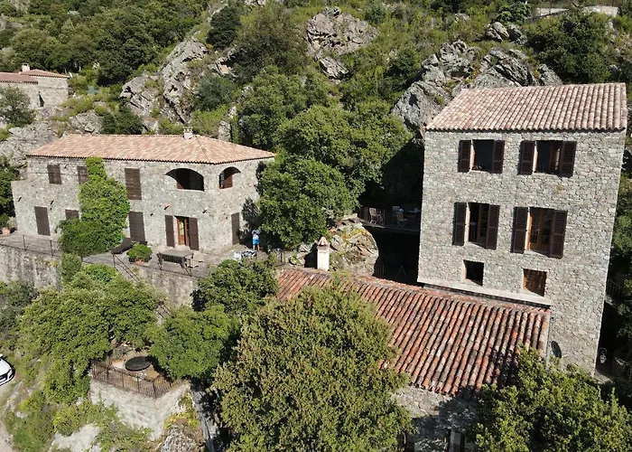 Campu Latinu アパート