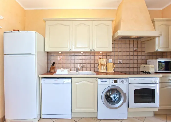 アパート Campu Latinu